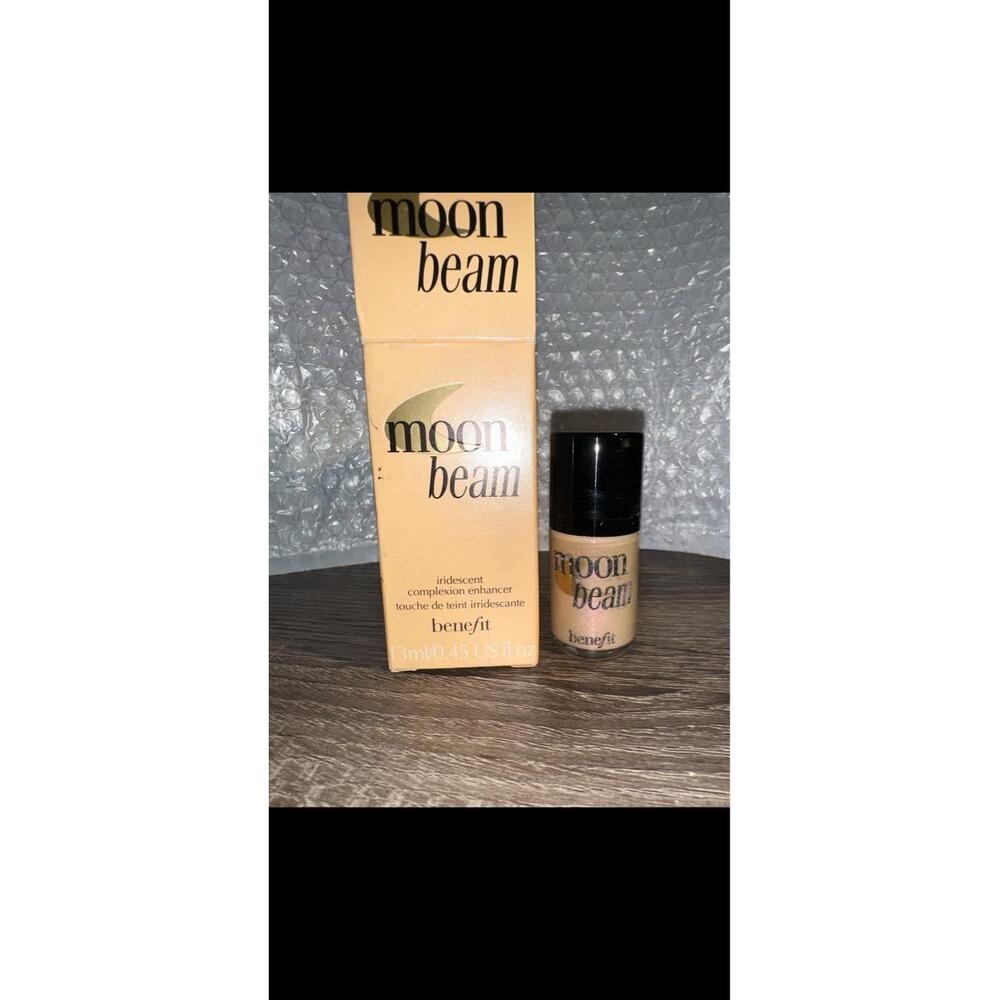 Benefit‎ Cosmetics Moon Beam Iridescent Enhancer face complexion
